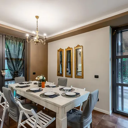 Stayeasy Meucci - 2-level With Garden And Box Milan